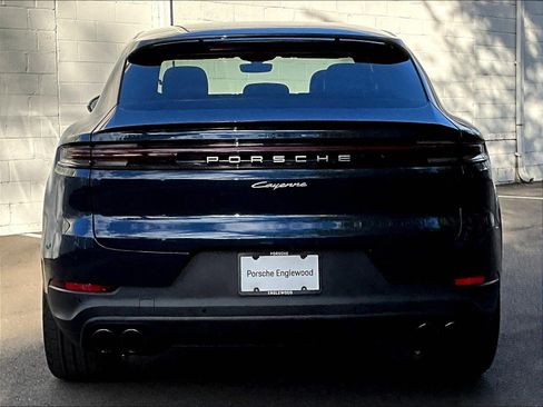 New 2026 Porsche Cayenne Coupe image 8