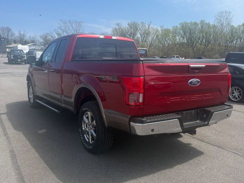 Used 2018 Ford F150 Lariat w/ Equipment Group 502A Luxury AWD/4WD image 4