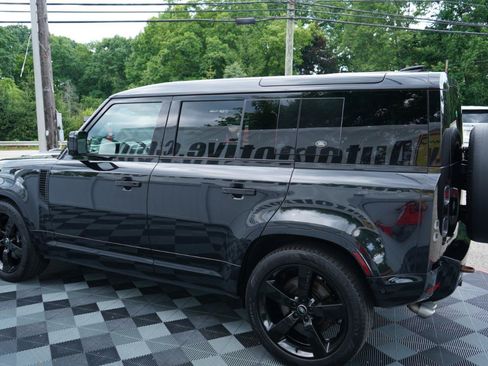 Used 2023 Land Rover Defender 110 V8 AWD/4WD image 12