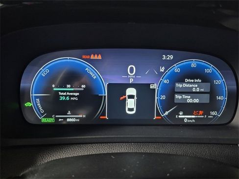 Used 2025 Toyota Crown XLE image 26