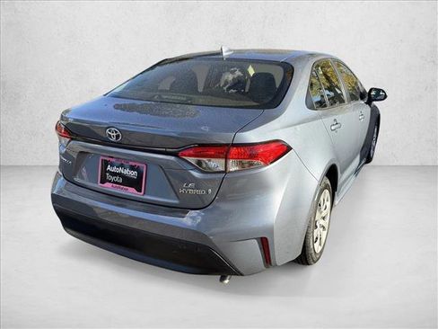 Used 2023 Toyota Corolla LE image 5