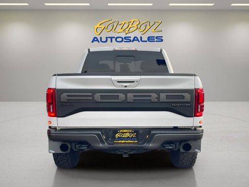 Used 2019 Ford F150 Raptor w/ Equipment Group 802A Luxury image 5