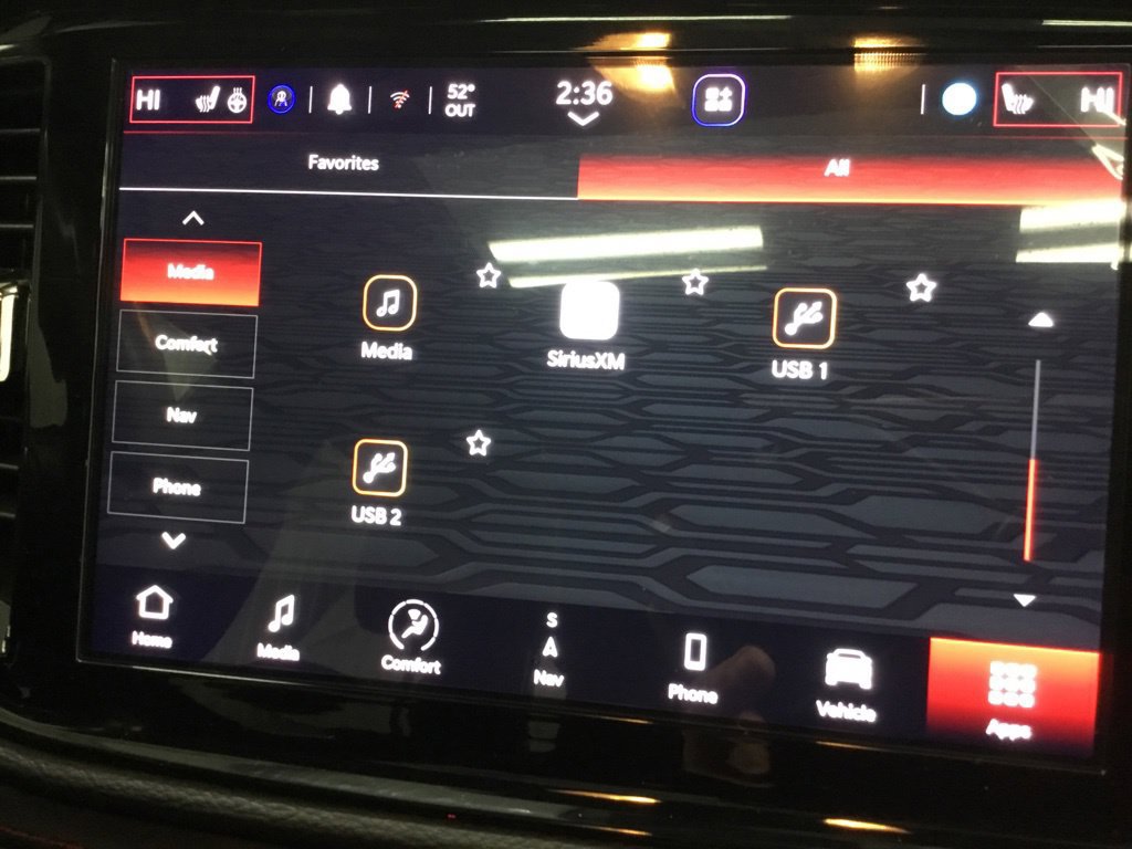 Used 2023 Dodge Durango R/T w/ Tow 'N Go Package AWD/4WD image 31