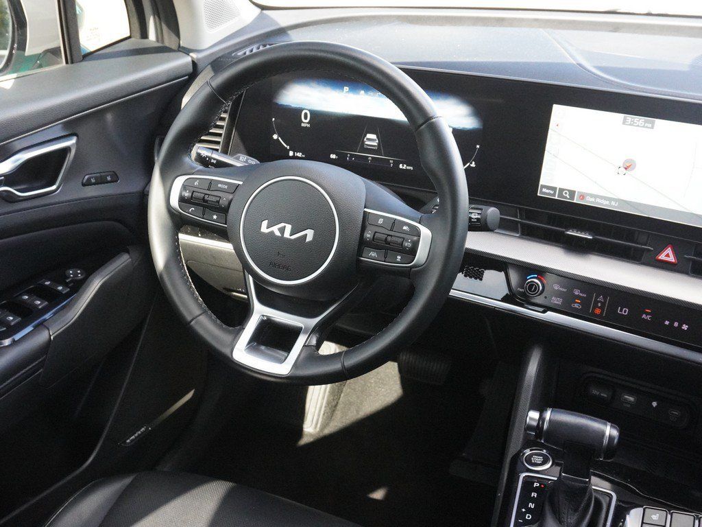 Used 2024 Kia Sportage SX FWD image 35