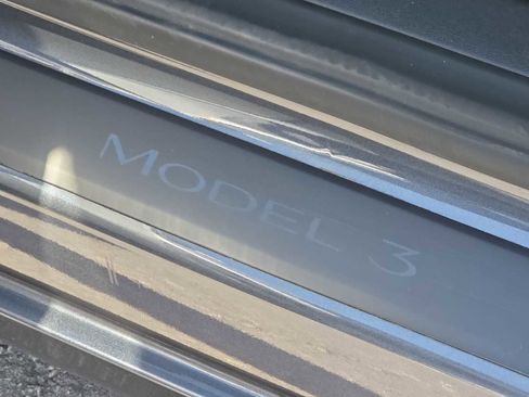 Used 2022 Tesla Model 3 Performance AWD/4WD image 11