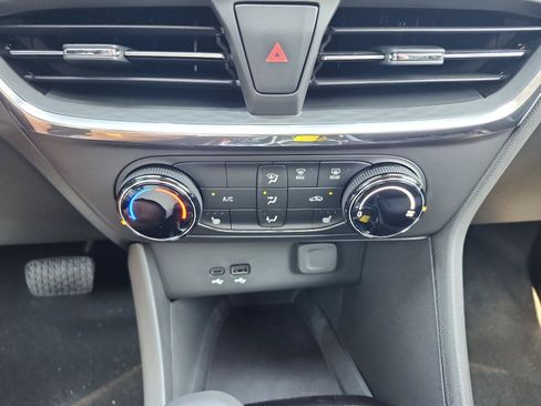 New 2026 Buick Encore GX Preferred w/ Comfort Package FWD image 14