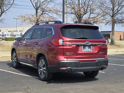Used 2022 Subaru Ascent Limited w/ Technology Package image 5