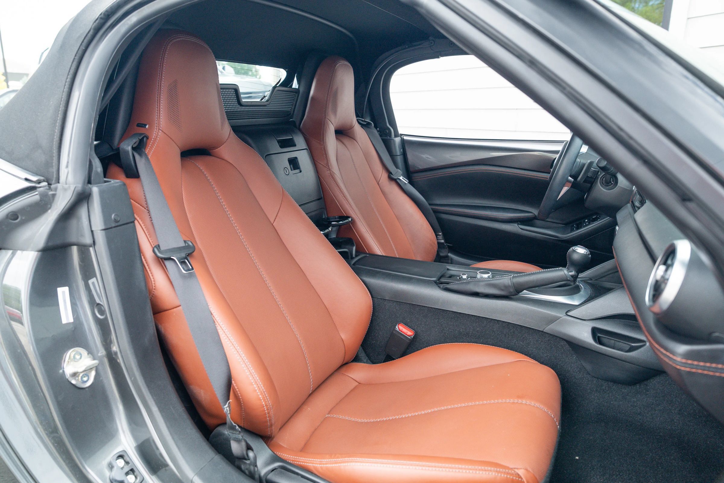 Used 2023 MAZDA MX-5 Miata Grand Touring RWD image 16