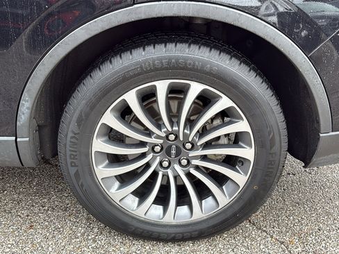 Used 2020 Lincoln Aviator Reserve w/ Equipment Group 201A image 31