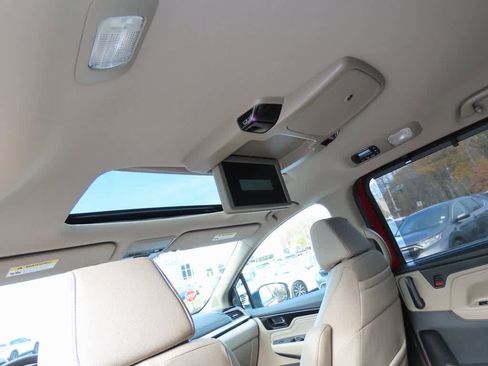 Certified 2023 Honda Odyssey Touring image 17