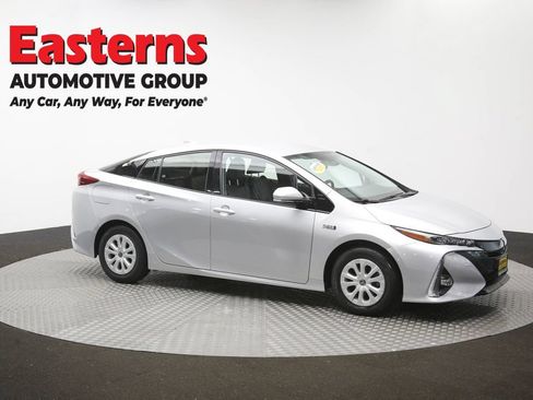 Used 2018 Toyota Prius Prime Advanced FWD image 45