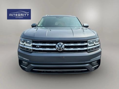 Used 2018 Volkswagen Atlas SEL w/ R-Line Package FWD image 8