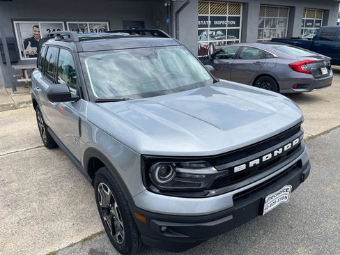 Used 2022 Ford Bronco Sport Outer Banks w/ Tech Package AWD/4WD image 17