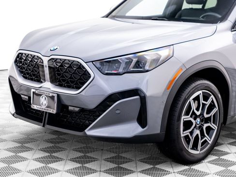Certified 2025 BMW X2 xDrive28i w/ Premium Package AWD/4WD image 38