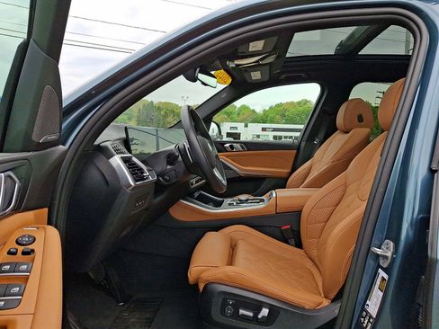Used 2025 BMW X5 xDrive40i w/ Premium Package AWD/4WD image 14