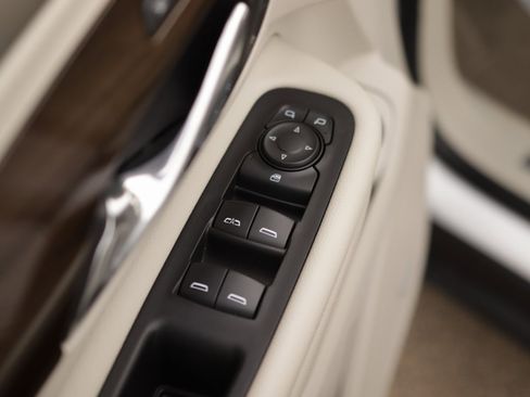 Used 2021 GMC Terrain Denali w/ Denali Premium Package image 26