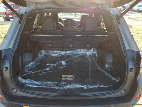 Certified 2026 Subaru Forester Wilderness w/ Wilderness Package AWD/4WD image 31
