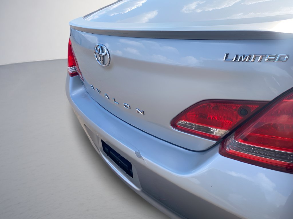 Used 2007 Toyota Avalon Limited FWD image 38