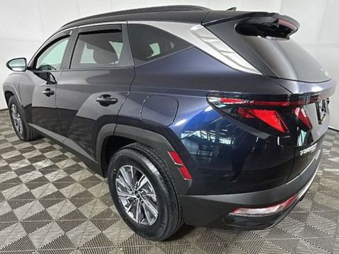Used 2024 Hyundai Tucson Blue AWD/4WD image 5