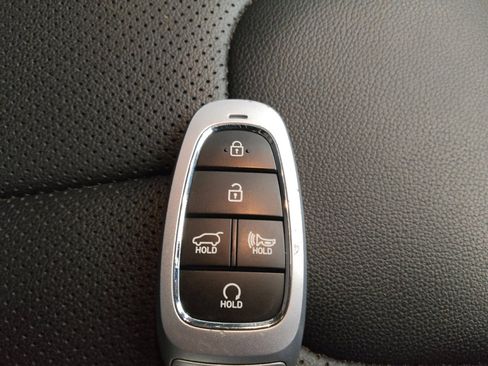 Used 2023 Hyundai Santa Fe XRT image 32