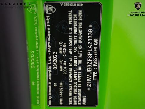 Used 2023 Lamborghini Huracan Tecnica image 38