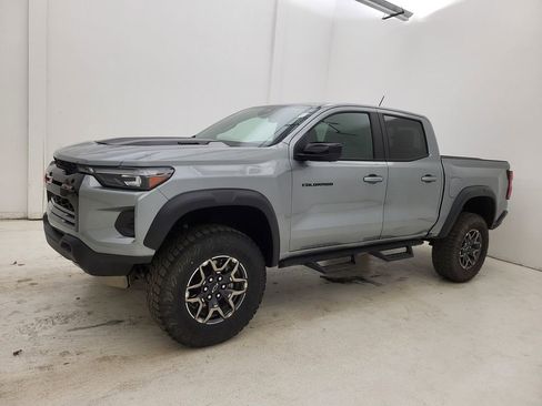 Certified 2025 Chevrolet Colorado ZR2 w/ Technology Package AWD/4WD image 1