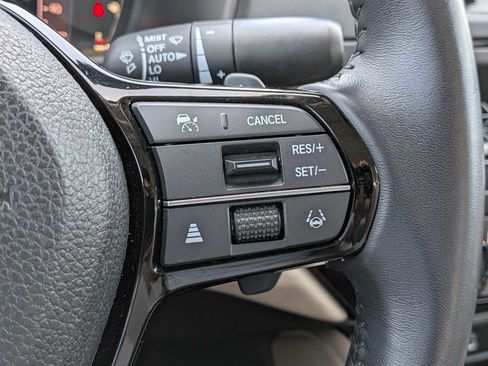 Used 2023 Honda Accord Touring image 25