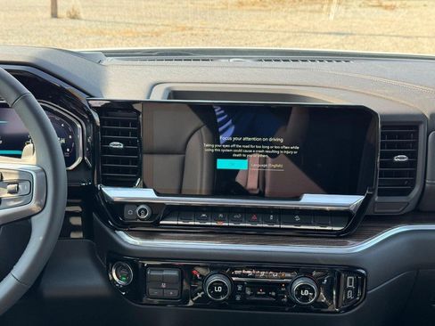 New 2026 Chevrolet Silverado 1500 RST AWD/4WD image 9