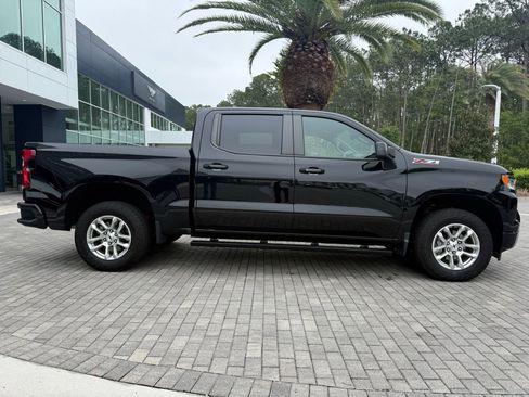 Used 2024 Chevrolet Silverado 1500 RST image 5
