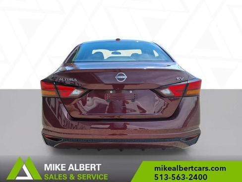 Used 2023 Nissan Altima 2.5 SV FWD image 6