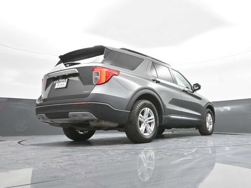 Used 2023 Ford Explorer XLT w/ Equipment Group 202A image 38