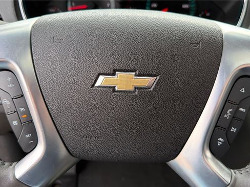 Used 2017 Chevrolet Traverse Premier w/ LPO, 'HIT The Road' Package AWD/4WD image 17