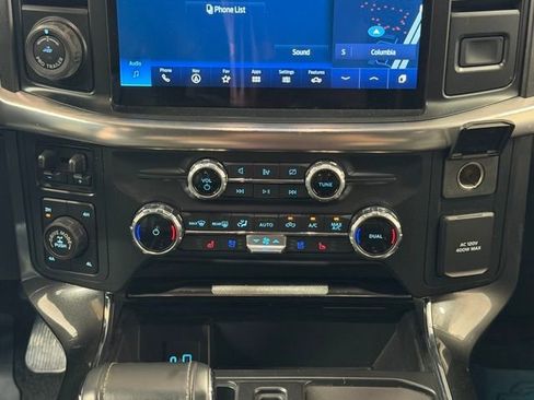 Used 2022 Ford F150 Lariat image 14