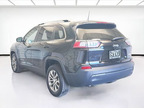 Used 2020 Jeep Cherokee Latitude Plus image 6