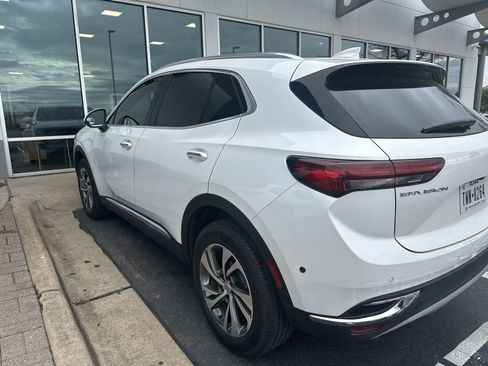 Used 2023 Buick Envision Essence image 6