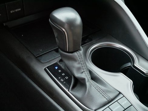 Certified 2024 Toyota Camry SE FWD image 29