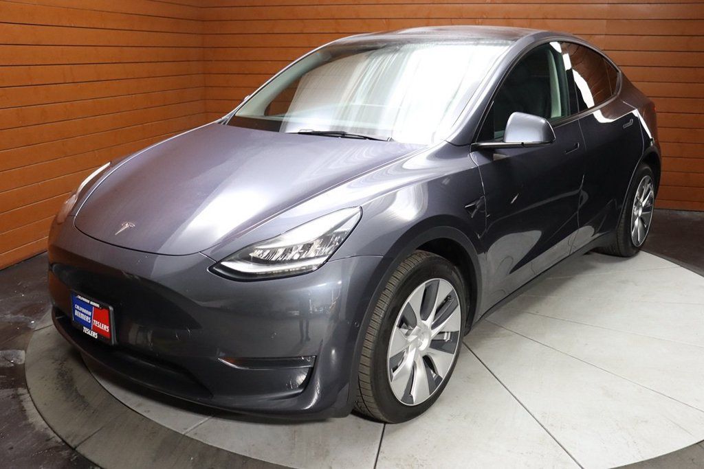 Used 2020 Tesla Model Y Long Range AWD/4WD image 6