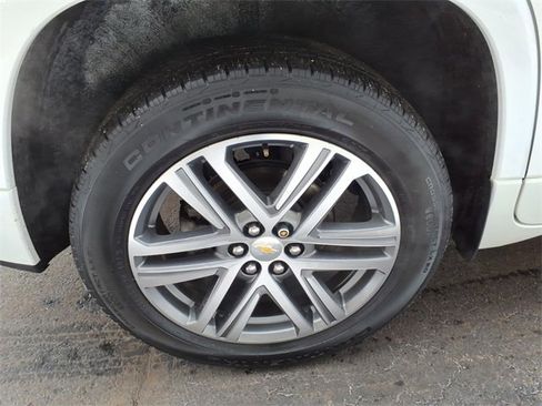 Used 2023 Chevrolet Traverse High Country w/ LPO, Floor Liner Package image 32
