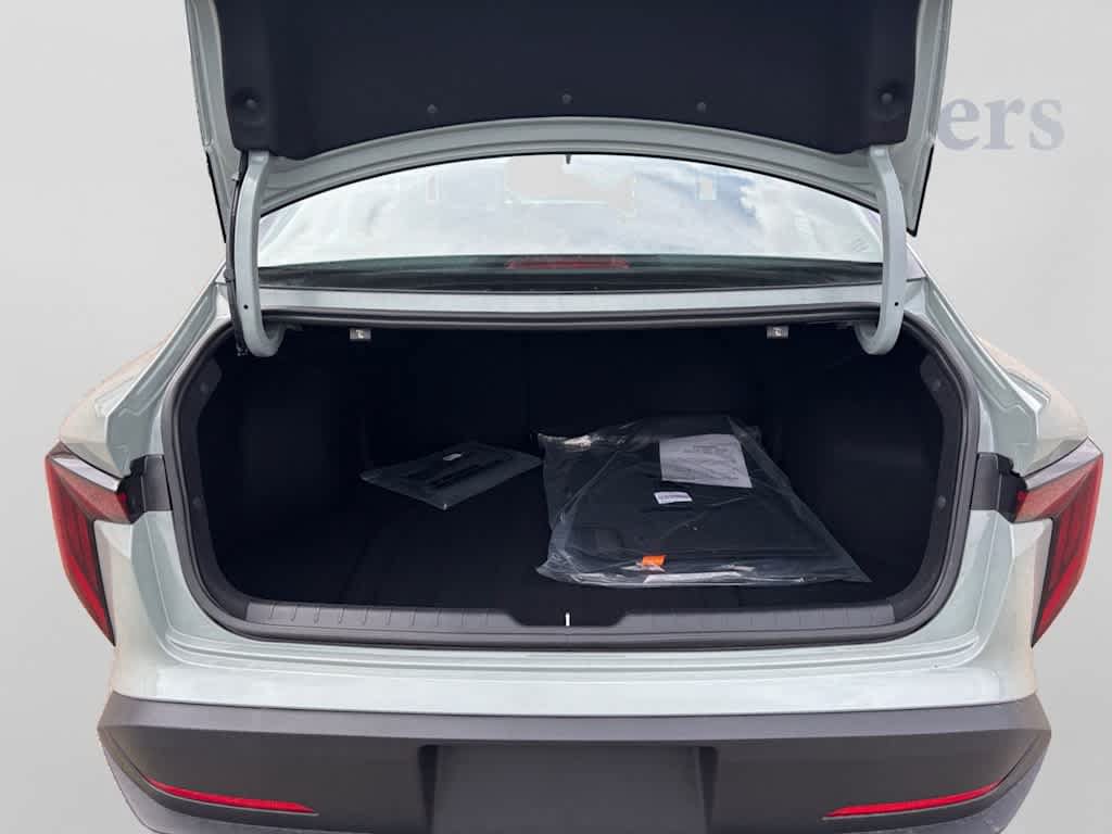New 2026 Kia K4 FWD image 16