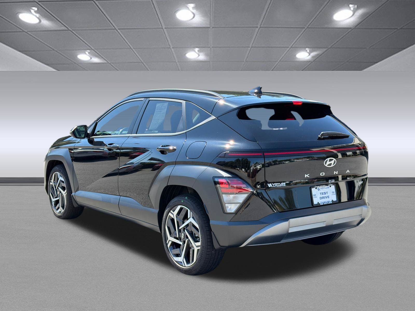 Certified 2026 Hyundai Kona SEL Premium FWD image 7