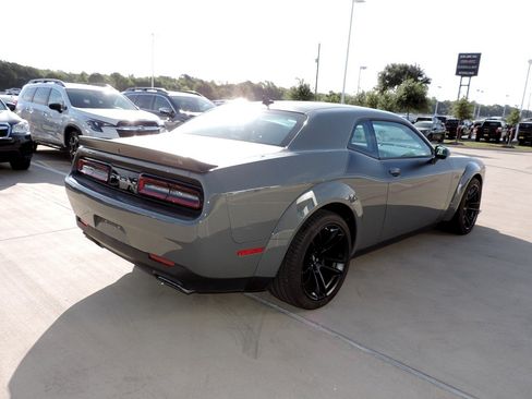 Used 2023 Dodge Challenger R/T Scat Pack RWD image 5