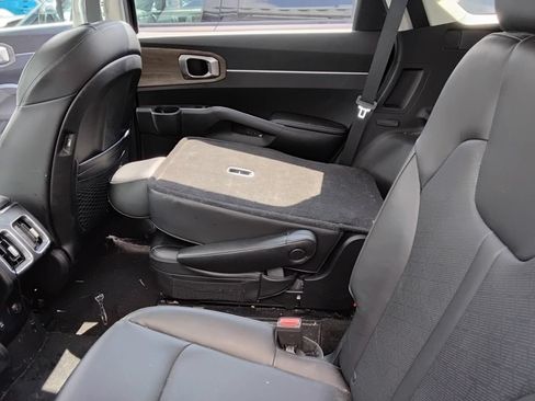 Used 2023 Kia Sorento X-Line EX AWD/4WD image 9