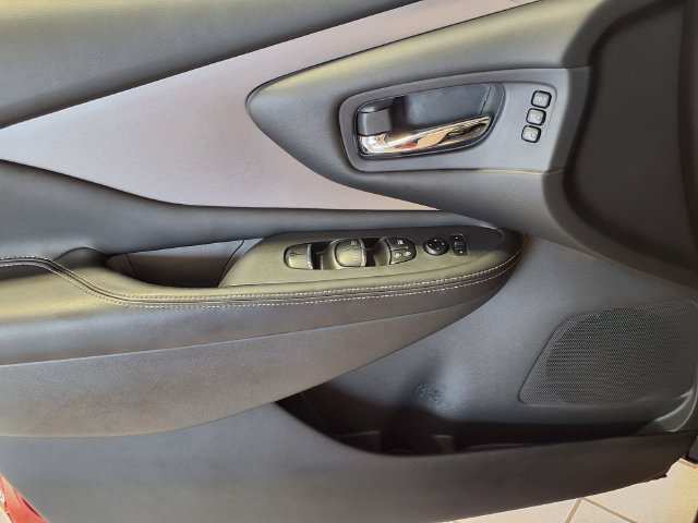 Used 2024 Nissan Murano SL AWD/4WD image 15