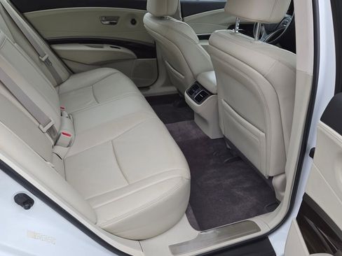 Used 2014 Acura RLX w/ Technology Package image 11