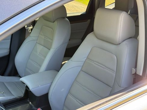 Used 2019 Honda CR-V Touring image 20