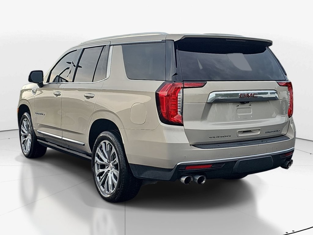 Used 2021 GMC Yukon Denali w/ Denali Ultimate Package RWD image 8