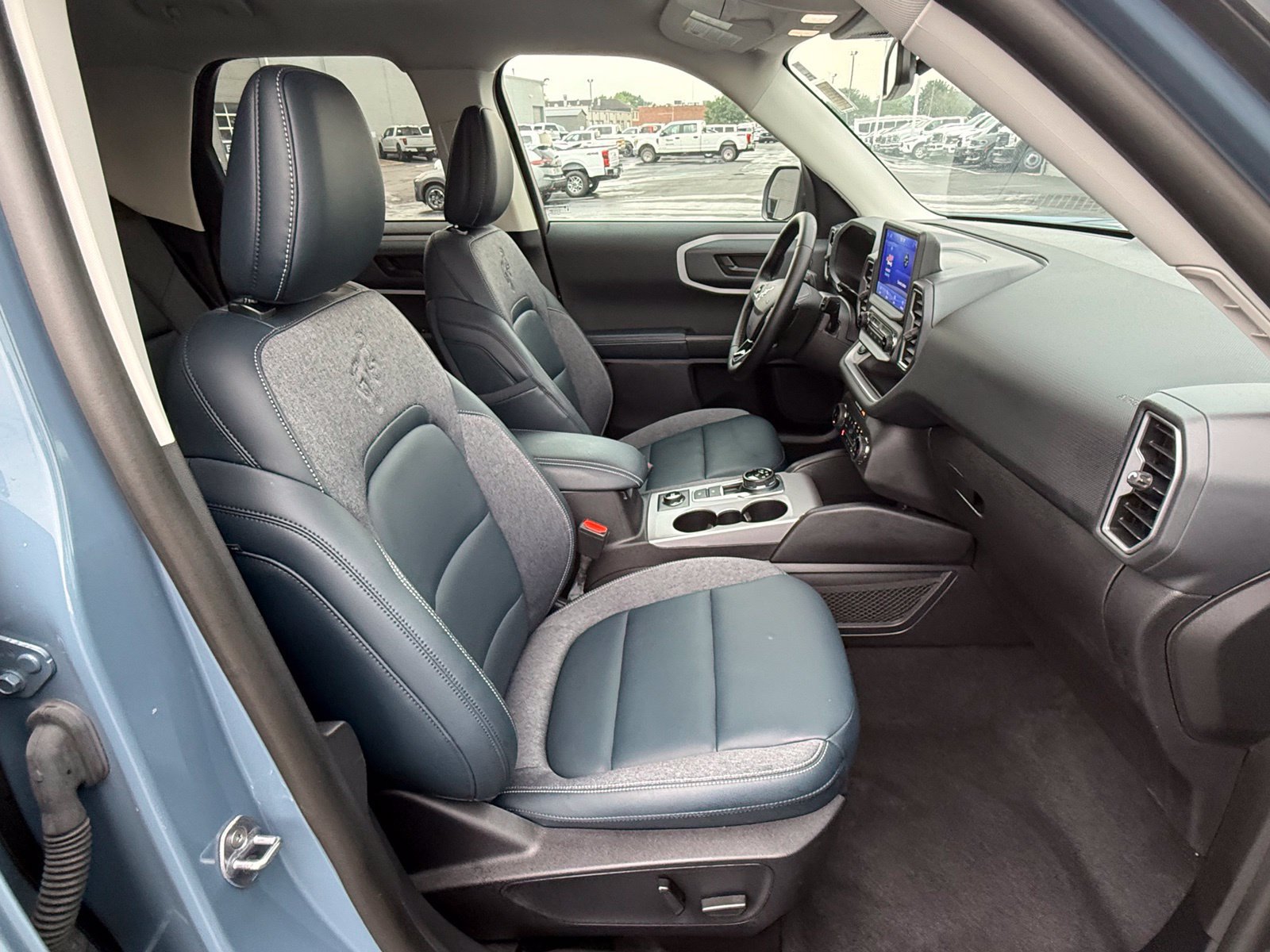 Used 2024 Ford Bronco Sport Outer Banks AWD/4WD image 17