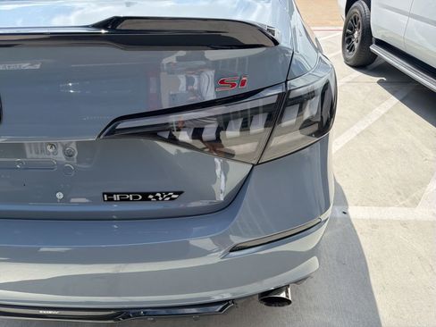 Used 2024 Honda Civic Si image 5