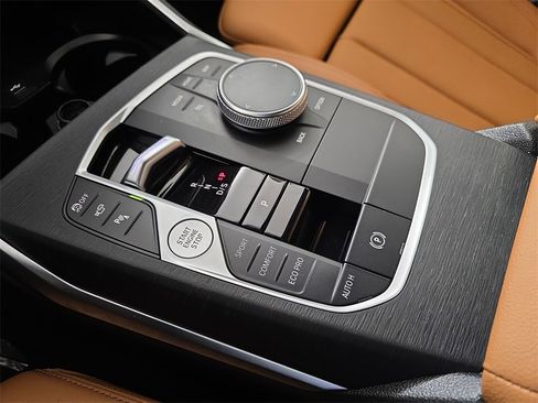 Used 2023 BMW M340i xDrive w/ Premium Package image 27