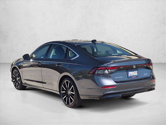 Used 2025 Honda Accord Touring image 8